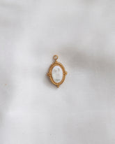 Charm OVAL WHITE