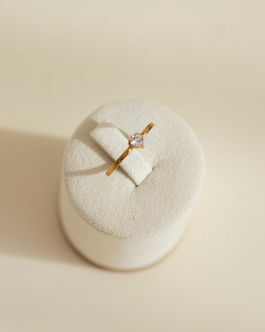 Ring LOVELY