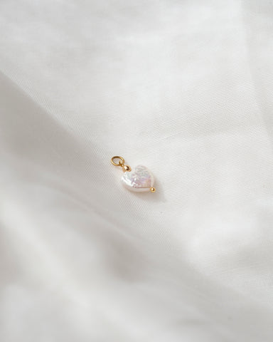 Charm FRESHWATER PEARL HEART