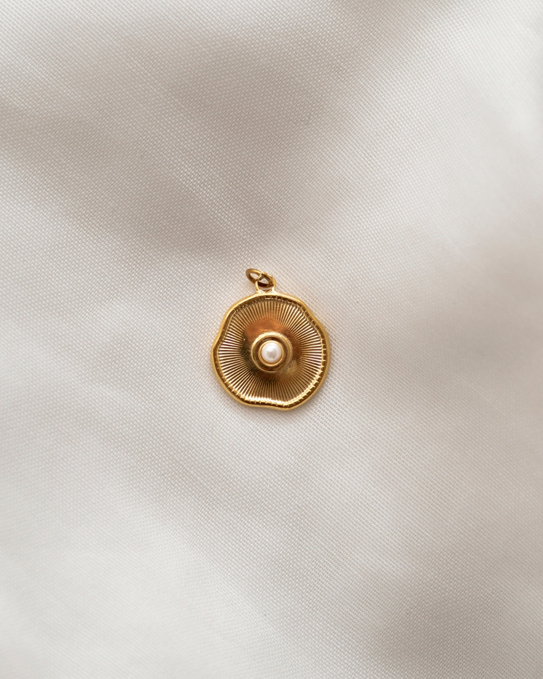 Charm COIN PEARL