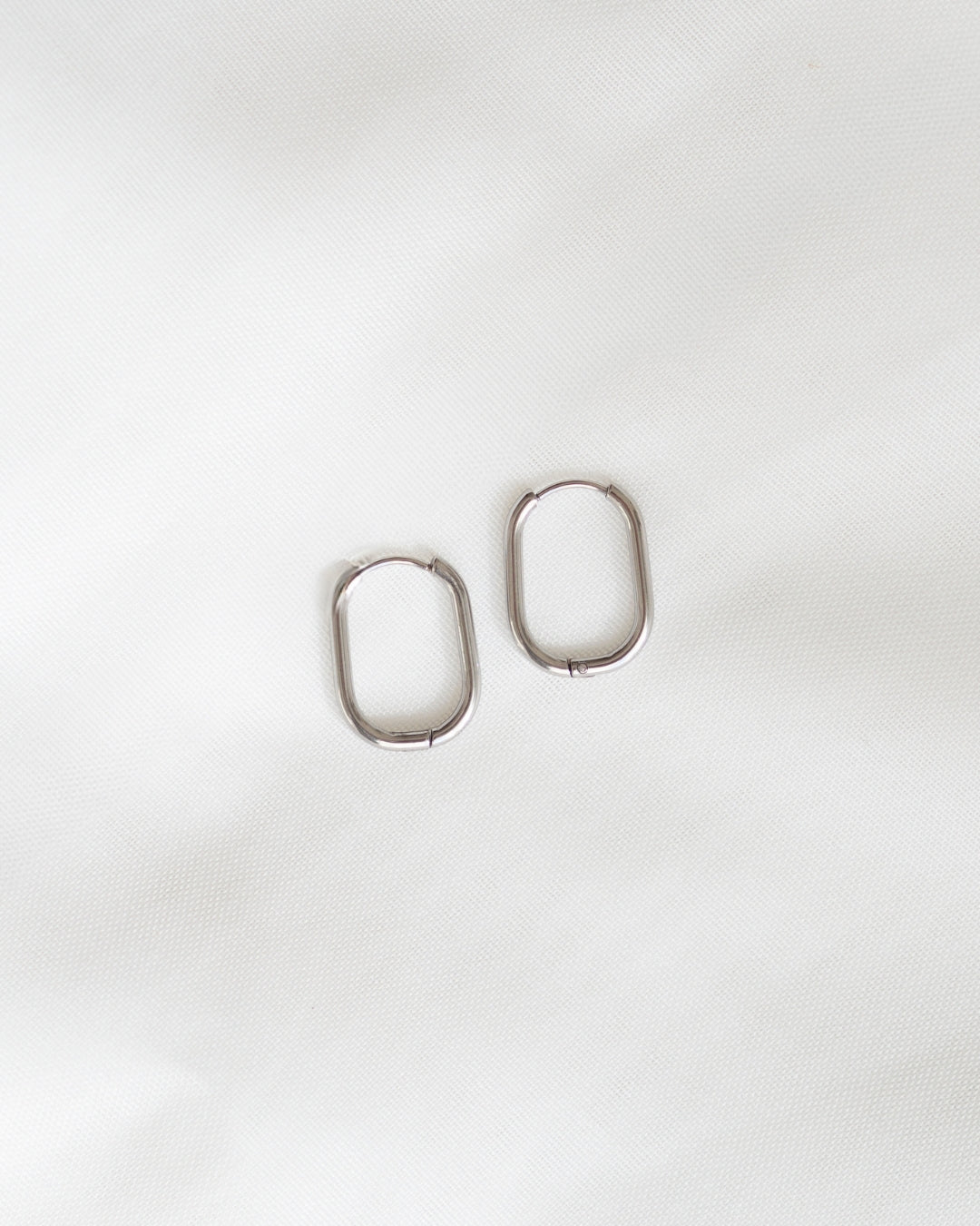 earrings PHIA