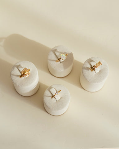 Ring LOVELY
